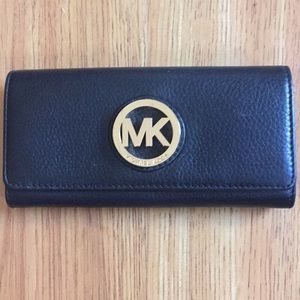 Michael Kors Fulton Black Wallet